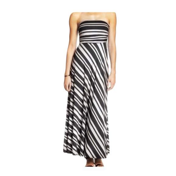 Strapless Maxi Dress - Picture 2 of 4